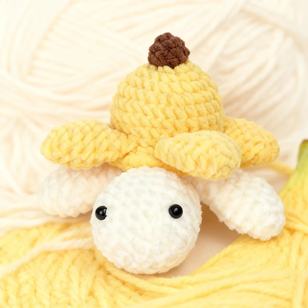 YAMAXIN 1PC Banana Turtle Crochet Kit for Beginners,Crocheting DIY Amigurumi Hook Set with Instruction Manual and Video Teaching